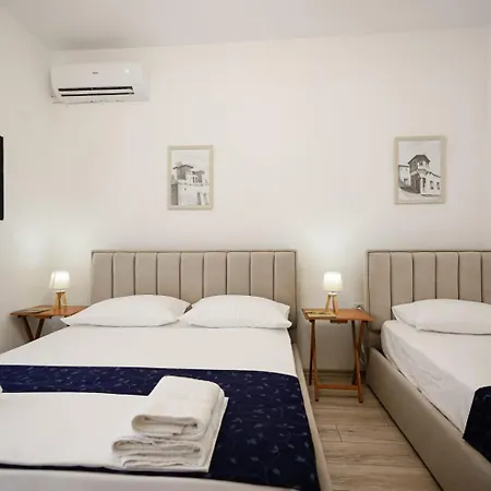 Πανσιόν View Αργυρόκαστρο