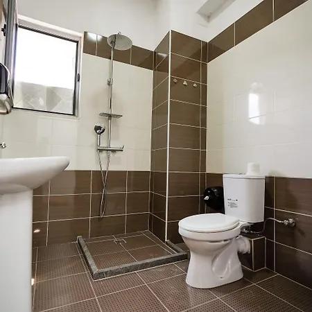 View Πανσιόν 3*